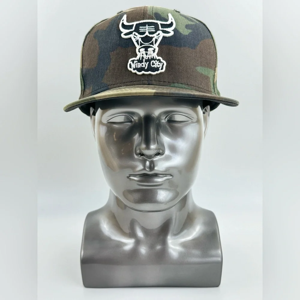 New Era Chicago Bulls Windy City Hardwood Classics NBA Camo Basketball Cap 7 3/8 - Picture 3 of 11